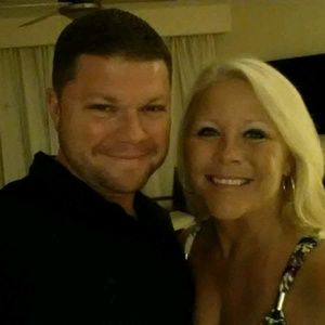 Meet your Posher, Briana